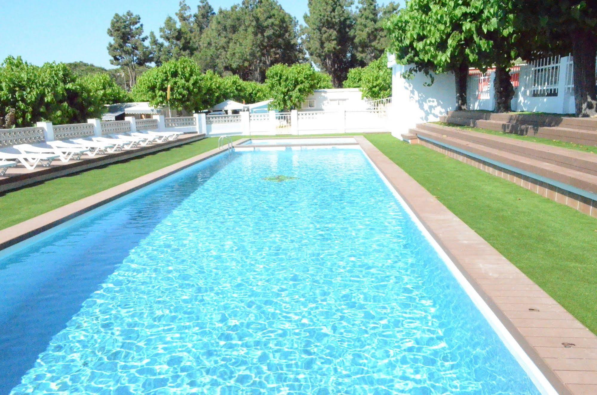 Camping Victoria Canet De Mar Esterno foto